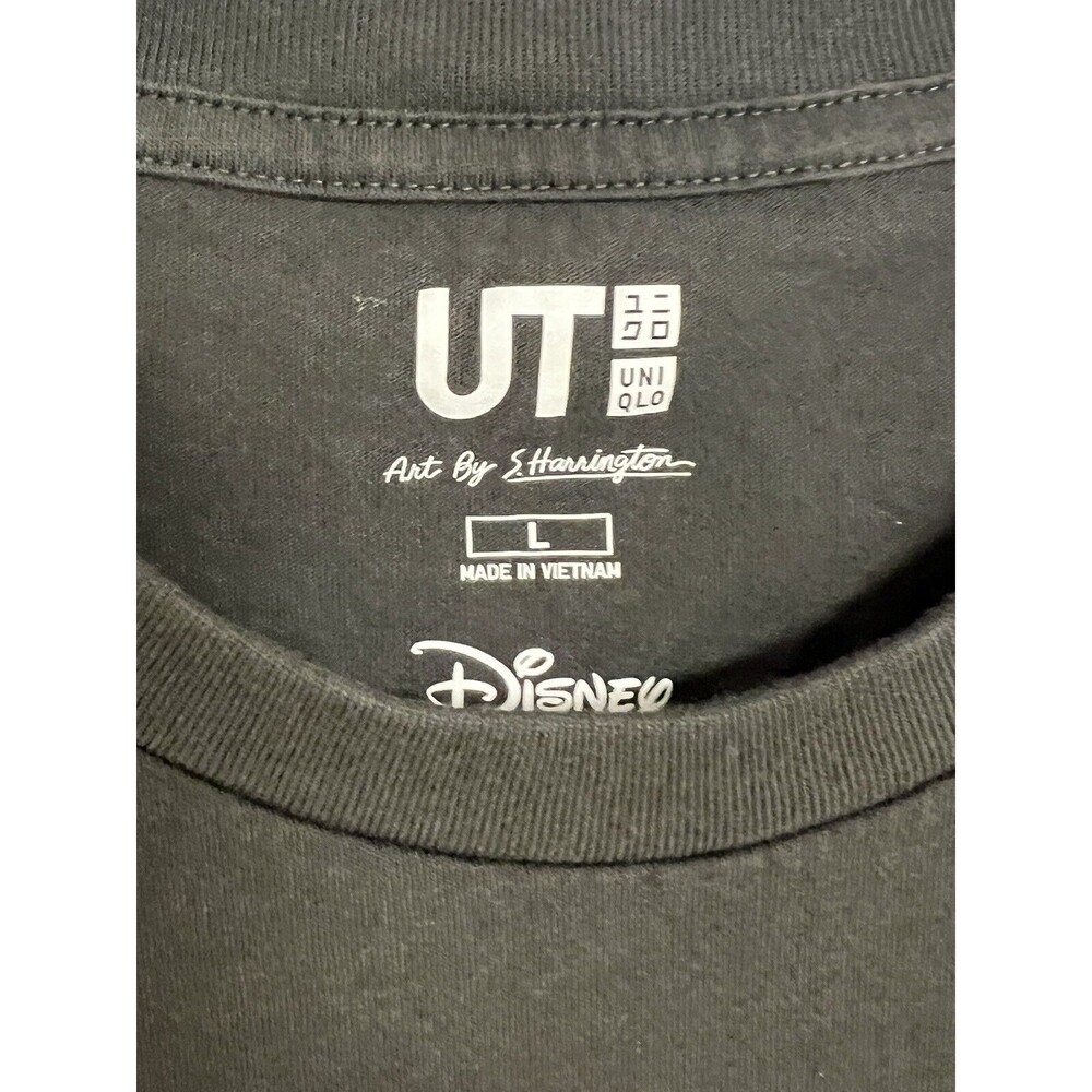 Uniqlo UT x Disney Mickey Mouse Gray T-Shirt Size Large S. Harrington STAINS - Picture 7 of 10